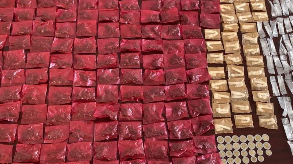 Asegura Gobierno de Sonora narcótico y detiene a tres personas en Huatabampo